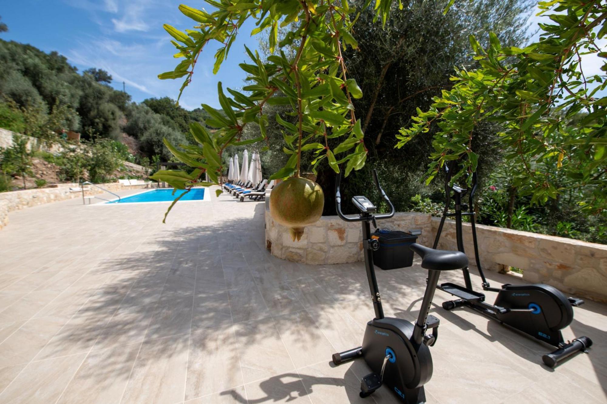 Serenity River Villa Palaiochora Exterior foto